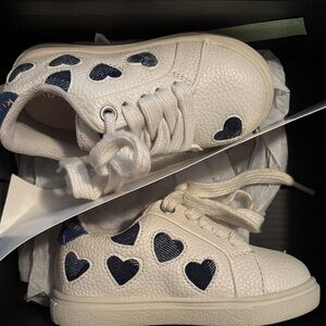 Charming White and Black Heart Kids Sneakers